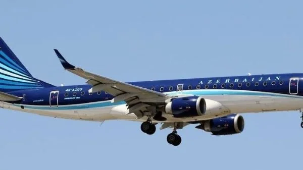Ilustrasi Pesawat Azerbaijan Airlines (Dok : Int).