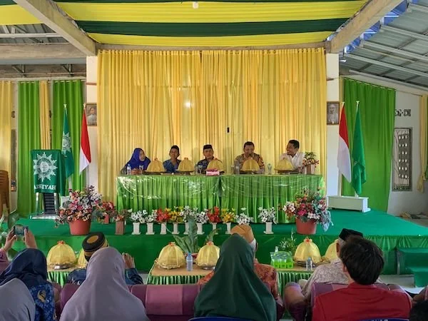 Kapolres AKBP Widi Setiawan saat  bersilaturahmi dengan pengurus Muhammadiyah di aula Aisyah Muhammadiyah Jl. Pahlawan, Kelurahan Balang, Kecamatan Binamu, Kabupaten Jeneponto. (Ist).