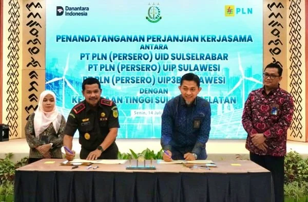 PLN UID Sulselrabar Teken PKS dengan Kejaksaan Tinggi se-Sulselrabar untuk Wujudkan Kedaulatan Energi (Dok : Ist).