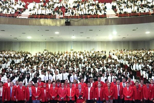 Prosesi penerimaan mahasiswa baru program pascasarjana Unhas (Dok : Ist).