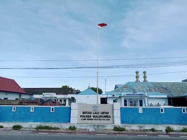 kantor satlantas Polres  Bulukumba. (Foto : dok fitriani lestari KabarMakassar).