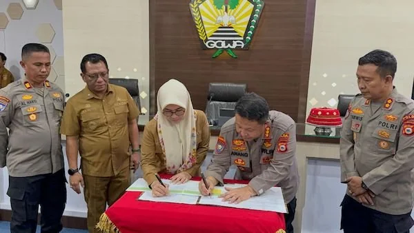 Penandatanganan Nota Kesepakatan Ditbinmas Polda Sulsel dan Pemkab Gowa (Dok: Ist).
