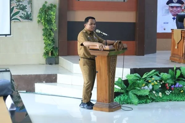 PJ Bupati Jeneponto,  Junaedi Bakri.