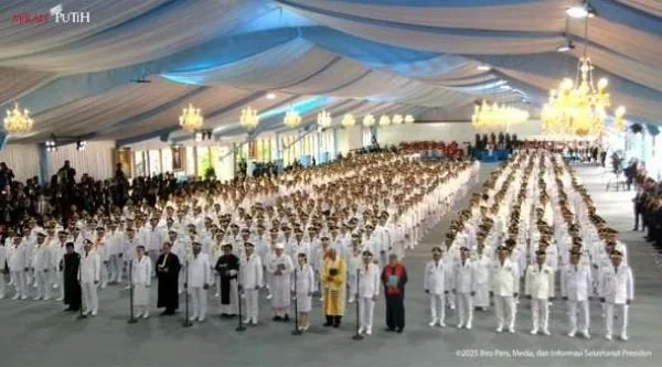 Tangkapan layar Pelantikan Kepala Daerah di Istana Kepresidenan Jakarta (Dok: Nofi KabarMakassar).