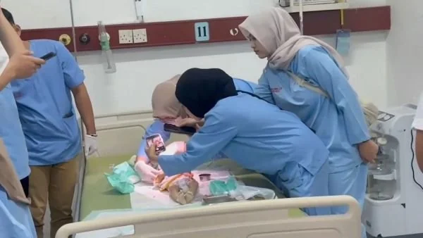 Korban saat berada di rumah sakit (Dok: Ist).