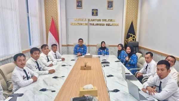 Kantor Wilayah Kementerian Hukum Sulawesi Selatan mengikuti kegiatan Penutupan Orientasi Pegawai Pemerintah dengan Perjanjian Kerja. Dok. Ist