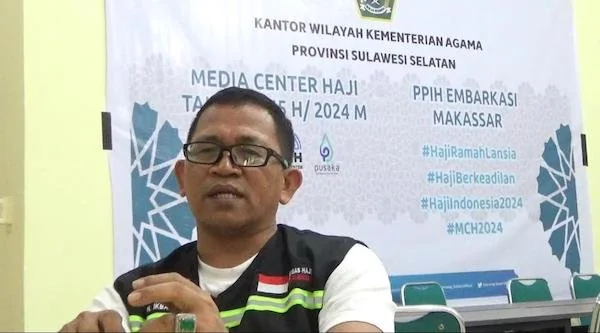 Kepala Bidang Penyelanggaraan Haji dan Umroh Kemenag Sulsel, Ikbal Ismail