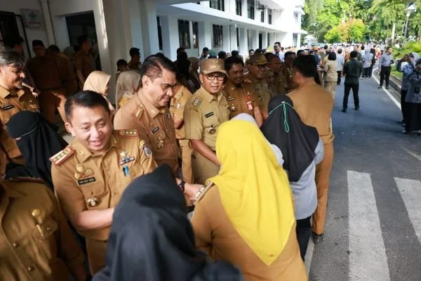 Wali Kota Makassar, Moh Ramdhan Pomanto usai melakukan Apel Pagi, Selasa (16/4).