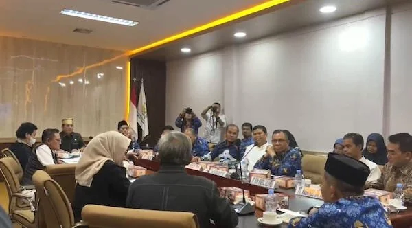 Dialog antara Komite II DPD RI dengan pemerintah daerah, perusahaan tambang, dan perwakilan masyarakat di Sulsel (dok. Ist)
