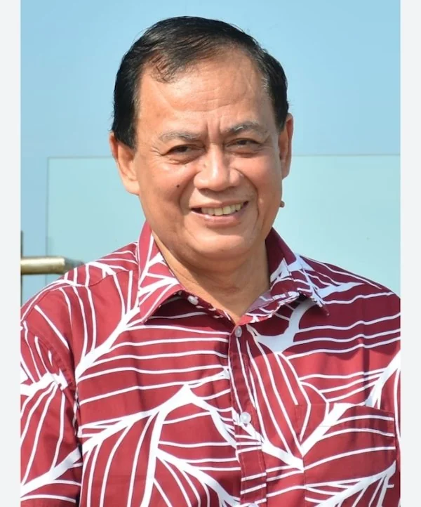 Hasrullah, Dosen Fisip Unhas dan penggagas KKN Nafak Tilas Yusuf Al-Makasary, menyusuri jejak di Kab Gowa, Kab. Banten Jabar, dan Cafe Town Afsel.