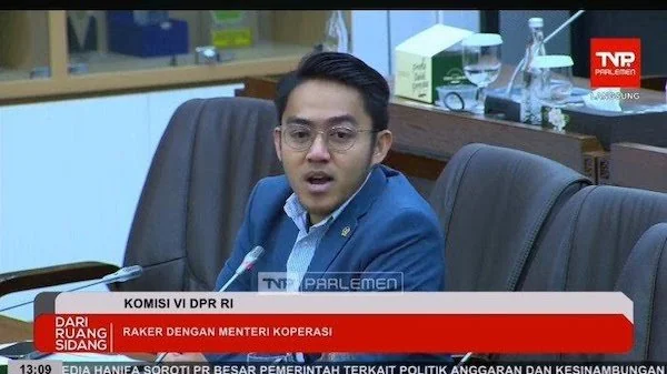 Tangkapan Layar Anggota DPR RI Daerah Pemilihan (Dapil) Sulawesi Selatan II, Ismail Bachtiar, saat Rapat Bersama Menteri Koperasi.