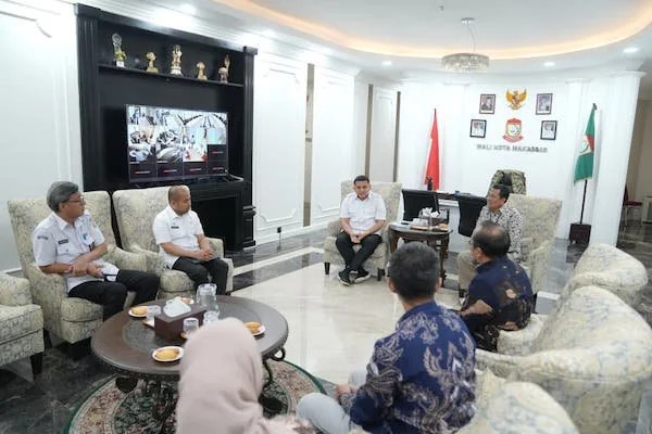 Wali Kota Makassar Munafri Arifuddin saat Audiensi dengan PT Telkomsel Indonesia Regional V Kawasan Timur Indonesia (KTI), (Dok: Ist).