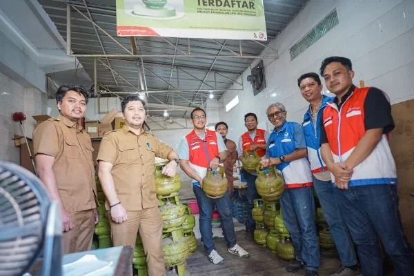 Sidak dilakukan untuk melihat langsung kondisi ketersediaan LPG 3 Kg sekaligus memastikan masyarakat dapat memperoleh LPG bersubsidi sesuai kebutuhan (Dok: Ist)