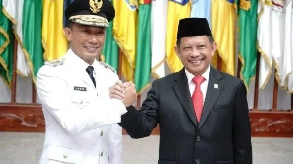 Pj Gubernur Sulsel, Prof Zudan Arif Fakrulloh bersama Menteri Dalam Negeri, Tito Karnavian.