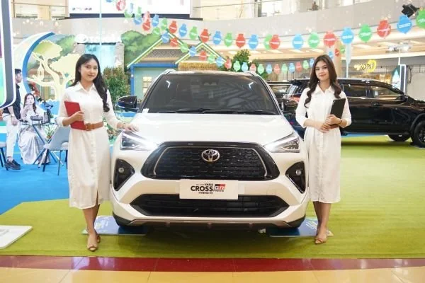 Kalla Toyota hadirkan mobil hybrid untuk menjawab kebutuhan pelanggan (Dok: Int)