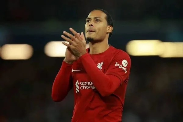 Virgil Van Dijk (Dok: Int)