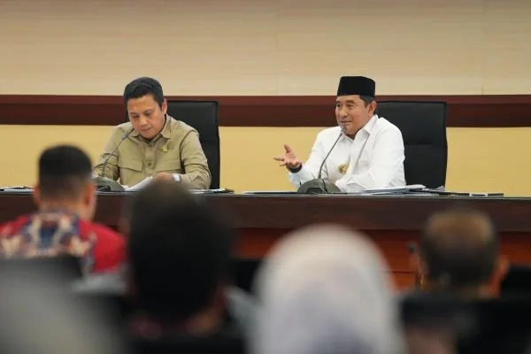 Pj Gubernur Sulsel, Bahtiar Baharuddin pada Jumat, (5/4).