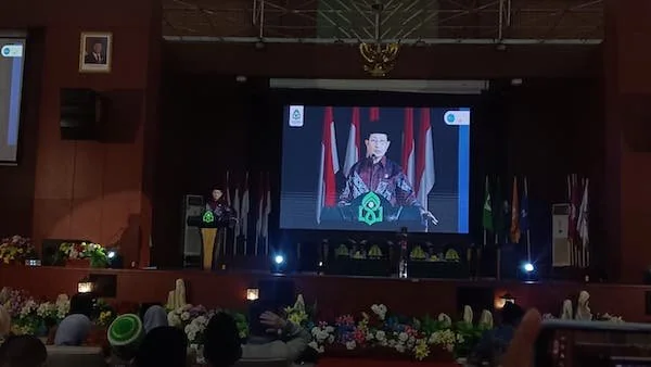 Menteri Agama RI, Nasaruddin Umar saat Memberikan Sambutan di Seminar 400 Tahun Kelahiran Syekh Yusuf Al-Makassariy (Dok: Sinta KabarMakassar).