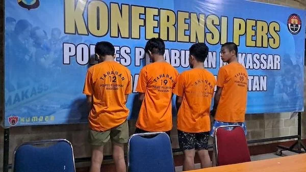 ekspose tiga pemuda yang diamankan pihak kepolisian (Dok: Ist)