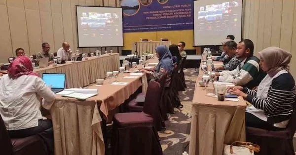 Bappelitbangda Sulsel dalam rangkaian kegiatan Konsultasi Publik Rancangan Peraturan Menteri PUPR terkait Wadah Koordinasi Pengelolaan Sumber Daya Air (Dok: Int)
