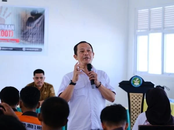 Sosialisasi penyalahgunaan obat yang dilakukan di SMK Negeri 1 Rangas Mamuju. (Dok: Ist)