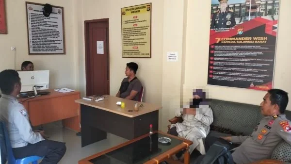 Para jamaah saat melakukan pelaporan di SPKT (Dok : Ist).