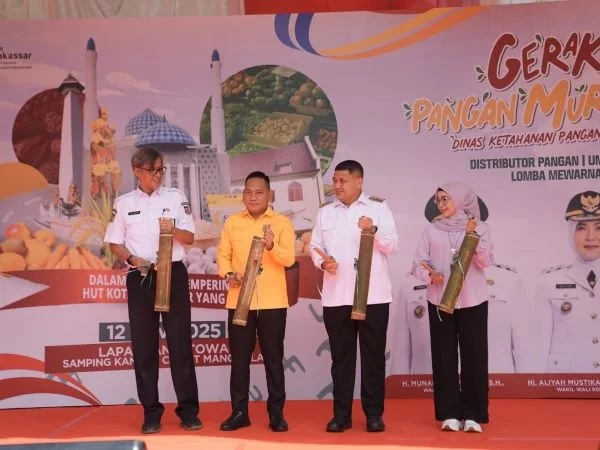 Walikota Makassar Munafri Arifuddin saat Membuka Gerakan Pangan Murah (Dok: Ist).