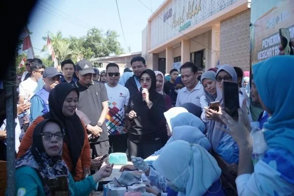 Program One Day One District Bupati Gowa dirangkaikan dengan pembukaan Car Free Day di Desa Bontobiraeng Selatan (Dok : Ist).