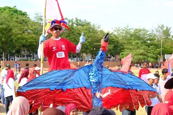 Peserta Lomba Layang-layang (Dok: Ist).