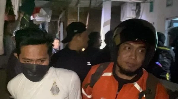 Tim URC Ditreskrimum Polda Sulsel bersama Polsek Tamalate menangkap dua terduga pelaku pencurian kendaraan bermotor (Dok: Ist)