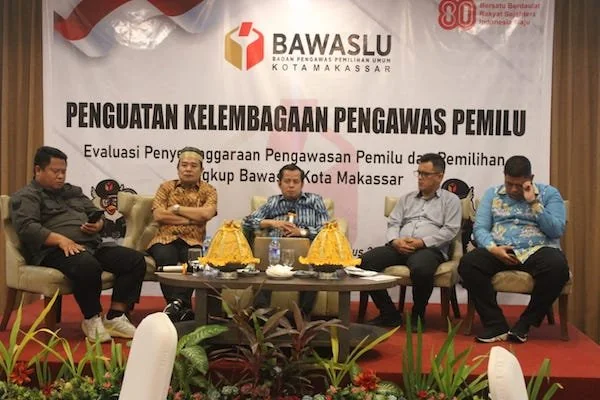 Kegiatan Penguatan Kelembagaan Bawaslu Kota Makassar, (Dok: Ist).