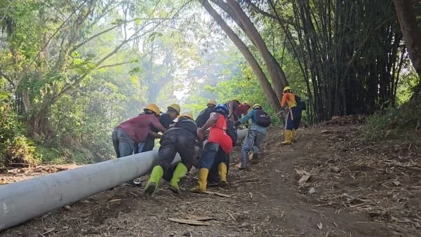 Pemasangan listrik 80 Dusun di Sulawesi Barat.