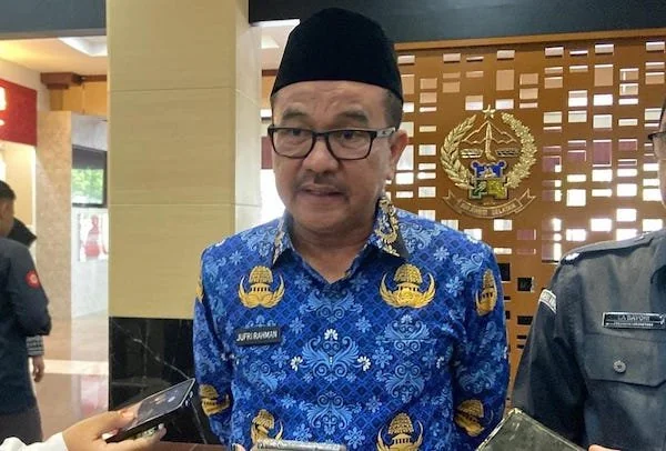 Sekprov Sulsel, Jufri Rahman usai pertemuan multipihak pembahasan persiapan pengawasan Pilkada di Kantor Gubernur Sulsel (Dok: Nofi KabarMakassar)
