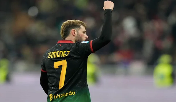 Selebrasi Santiago Gimenez dalam laga Serie A antara AC Milan vs Hellas Verona, Minggu (16/2/2025). (c) AP Photo/Luca Bruno