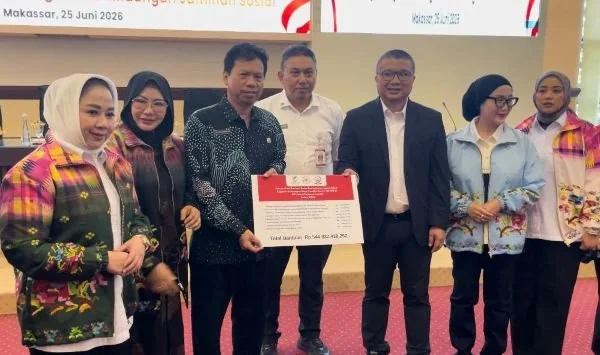 Penyaluran bantuan sosial Kemensos di Provinsi Sulawesi Selatan (Dok. Syamsi/Kabar Makassar)