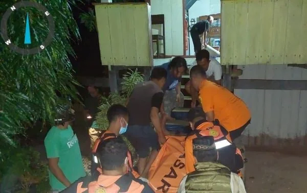 Jenazah korban saat dievakuasi ke rumah duka (Dok : ist).