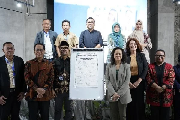 Peluncuran Program Penguatan Media dan Masyarakat Sipil di Indonesia Timur dalam Konteks Penegakan Demokrasi dan HAM (Dok : Ist).