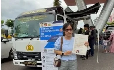 salah satu warga yang melakukan pengurusan skck (Dok:Ist)