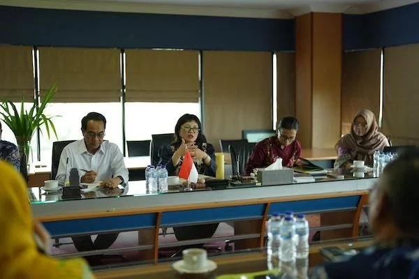 Kunjungan kerja Prof. Stella di Unhas. Dok. Ist
