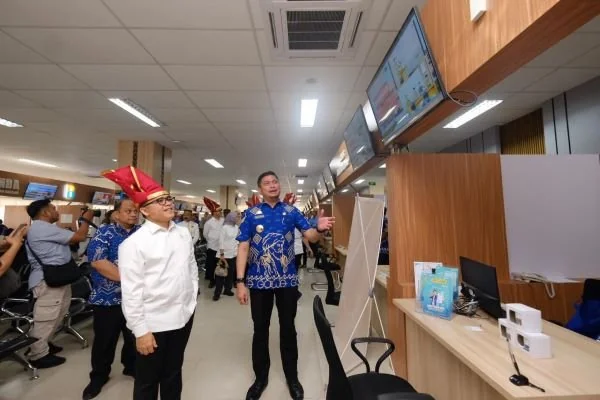 Menteri Pendayagunaan Aparatur Negara dan Reformasi Birokrasi (MenPAN-RB), Abdullah Azwar Anas saat melakukan kunjungan di MPP Gowa (Dok : ist).