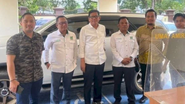 Pengurus PKB Sulsel mendatangi Polda Sulsel (Dok : Ist)