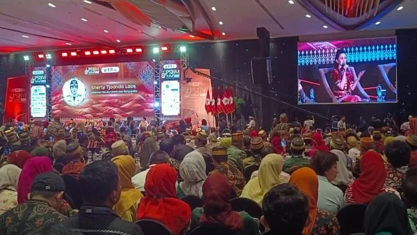 Gubernur Maluku Utara (Malut) sekaligus Pengusaha yang tergabung dalam Kerukunan Keluarga Sulawesi Selatan (KKSS) Sherly Tjoanda Laos, saat menjadi narasumber di PSBM XXVI (Dok: Sinta KabarMakassar).