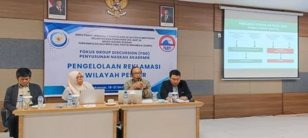 PARPI dan Kementerian KKP Gelar FGD Penyusunan Naskah Akademik Reklamasi Pesisir di Makassar. (Dok: Ist)