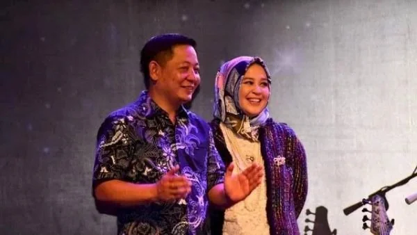 Ketua DPW NasDem Sulawesi Selatan, Rusdi Masse Mappasessu (RMS), dan Fatmawati Rusdi Masse (Dok : Ist).