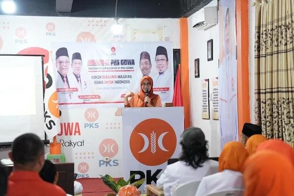 Bupati Gowa, Sitti Husniah Talenrang saat Sambutan di Musda VI DPD PKS Gowa, (Dok: Ist).