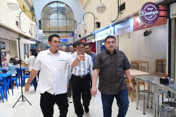 Wali Kota Makassar Munafri Arifuddin saat Melakukan Kunjungan ke Blok M Jakarta (Dok: Ist).