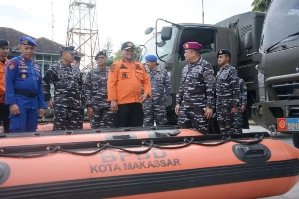 Pelatihan penanggulangan bencana oleh Lantamal VI (Dok: Ist)