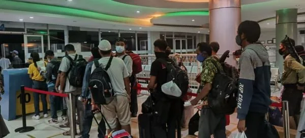 Kondisi arus balik mudik di Pelabuhan Makassar. (Dok: Ist)