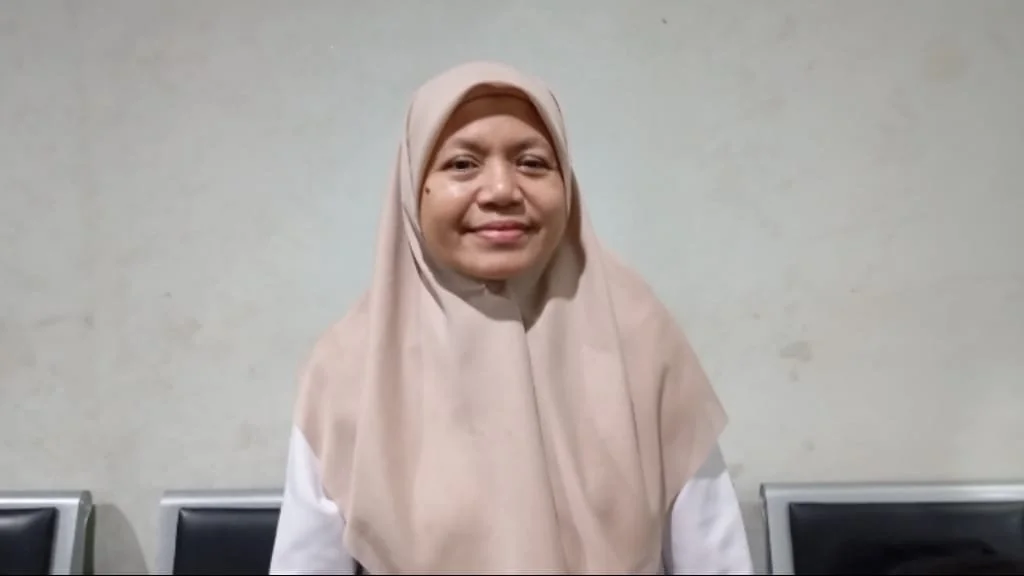 Sulha Kuba, Pejabat Fungsional Sanitarian Ahli Madya Dinas Kesehatan Makassar. (Foto:ist)