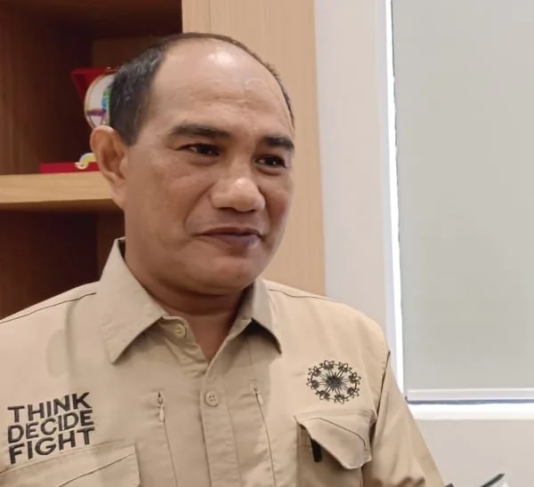 Kabid Politik Dalam Negeri Kesbangpol Makassar, Amrun Mandasini.